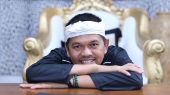 Sebuah Catatan Kecil Kang Dedi Mulyadi: Hobi Tak Sama dengan Pencitraan