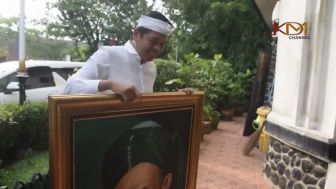 Merasa Kesal! Dedi Mulyadi Beri Tanggapan Tegas Perihal Lukisan Hasyim Ashari Miliknya: Harusnya Gak Boleh Ini...
