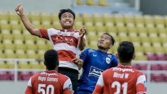 Geram! Warganet Sindir Madura United Usai Dipermalukan PSIS Semarang: Besok Libur Lagi