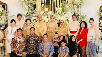 Raffi Ahmad dan Nagita Bawa 2 Pengasuh ke Pernikahan Kaesang dan Erina Gudono Jadi Sorotan