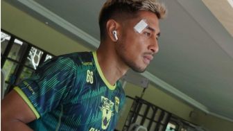 Penyesalahan Bek Asing Persib Bandung Harus Tinggalkan Skuat, Bakal Balas Kepercayaa Luis Milla