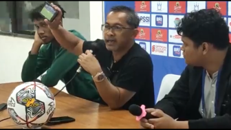 Persebaya Surabaya Merasa Dirugikan di Laga Lawan Persik, Pelatih Aji Santoso Marah saat Jumpa Pers