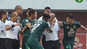 Persebaya Surabaya di Liga 1, Melihat Anak-anak Asuhnya Didzalimi, Aji Santoso Minta Keadilan PSSI dan Iwan Bule