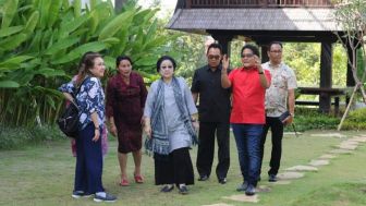 Tim Koster Gerah? Video Pujian Megawati Soekarnoputri ke Giri Prasta Kader Terbaik Beredar Lagi