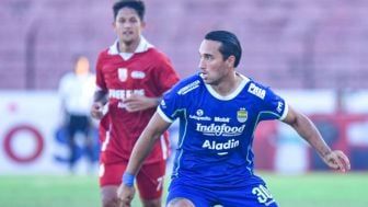 Curhat Ezra Walian usai Jadi Pahlawan Persib saat Kandaskan Persis Solo