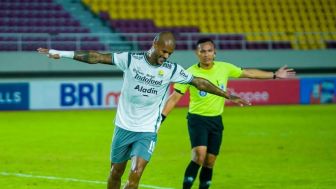David da Silva Berharap Semua Pemain Persib Bandung Berjuang Kerja Keras dan Fokus Selama Pertandingan