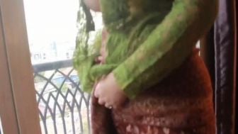 Inilah Sosok Pemeran Kebaya Hijau Viral, Punya 540 Ribu Pengikut di Instagram