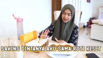 Penghasilan dari Youtube Rp42 Miliar, Ria Ricis Pecat ART gegara Ambil Roti di Kulkas untuk Orang Lain