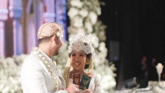 Di Hari Pernikahan, Kiky Saputri Roasting Erick Thohir, Dukung Maju Ketum PSSI?