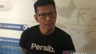 Kemenangan Persib Bandung Dinodai Gesekan Bobotoh dengan Supporter PSS, Ini Kata Teddy Tjahjono