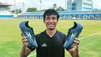 Tak Muncul di Line Up Luis Milla, Persib Bandung Akhirnya Lepas Robi Darwis ke Jakarta? Shin Tae Yong Full Senyum?