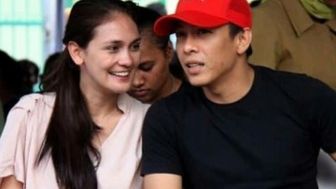 Luna Maya Panggil Ariel Noah Sayang, Cinta Lama Bersemi Kembali?