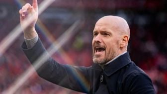 Big Match! Erik Ten Hag Minta Dukungan Semangat Suporter saat Hadapi Barcelona