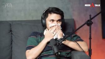 Isak Tangis Thoriq Halilintar, Ungkap First Impression Kenal Fuji, 'Belum Kuat Deh Gua Ngomong'