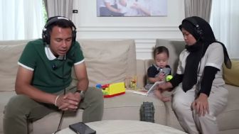 Raffi Tertawa, Sus Rini Pengasuh Cipung Minta Tukar TV saat Diberi Nagita iPhone: Abis Pakai Kayak Meriang