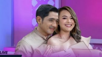 Cek Fakta: Amanda Manopo Dilamar Arya Saloka Hari Ini, Pasangkan Cincin Pengantin?