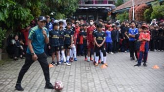 Persib Joy to School, Program Akademi Persib Bandung Kunjungi SDN 262 Panyileukan