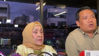 Ibu Ferry Irawan Kekeh Anaknya Tidak Melakukan KDRT Terhadap Venna Melinda: 'Dia Diintimidasi'