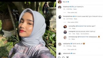 Pamer Foto Berhijab, Instagram Fuji Dikomentari Thariq Halilintar, Warganet: Susah Move On Ya