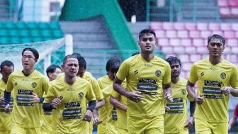 Sosok Rp3,48 Miliar Arema FC Dirumorkan Jadi Incaran Persib Bandung dan Persebaya, Ini Profilnya