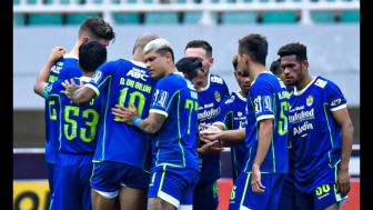 Link Live Streaming Persib VS Dewa United Hari Ini Pukul 15.00 WIB