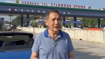 Tajir Melintir, Momen Jusuf Hamka Pakai Ikat Pinggang dari Tali Rafia Bikin Ngakak