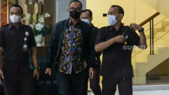 Rafael Alun Trisambodo Kenakan Baju Tahanan, Ayah David Olok Gunakan Sebutan Menohok