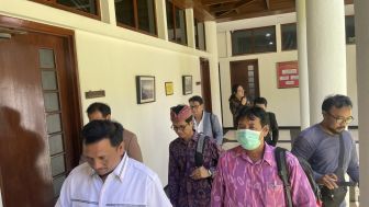 BREAKING NEWS: Prof. Antara Penuhi Panggilan Penyidik Kejati Bali