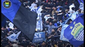 Bobotoh Absen di Persib Bandung vs Persita Besok, Teddy Tjahjono Ungkap Rasa Kecewa