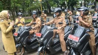 Rakyat Protes! Bupati Purwakarta Ambu Anne Bagikan Sepeda Motor ke 183 Pemerintah Desa