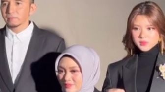 Momen Pemotretan Bareng, Tiara Andini dan Keluarga Dapat Ini dari Netizen