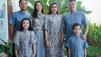 Digosipkan Ikuti Agama Azriel Hermansyah, Sarah Menzel Ungkap Rasanya Pertama Kali Rayakan Lebaran