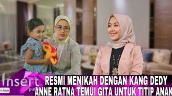 CEK FAKTA: Hari Ini Tangis Haru Ambu Anne Ratna Titip Anaknya Pada Gita KDI