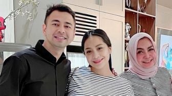 Raffi Ahmad Bolak-Balik Sebut Judul Lagu Ayu Ting Ting di Depan Nagita Slavina, Reaksi Mama Rieta Bikin Gagal Fokus