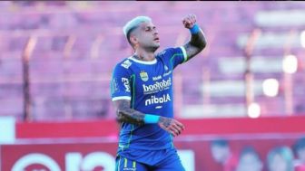 Persib Diam-Diam Beri Petunjuk Soal Hengkangnya Ciro Alves di Instagram? Hal Ini Bikin Bobotoh Overthinking