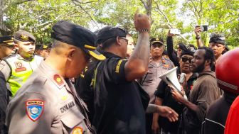 Bentrok Dengan Ormas Reaksioner, Aliansi Mahasiswa Papua Bali Beberkan Kronologi Ricuhnya Aksi May Day