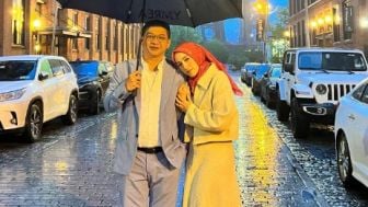 Potret Liburan Pasha dan Adelia di New York, Netizen: So Sweet!