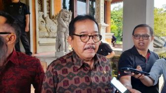 Pembatasan Wisatawan ke Bali, Cok Ace: Sudah Banyak yang Dideportasi