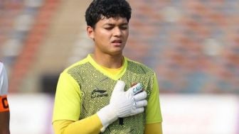 Indra Sjafri Ungkap Kondisi Kiper Timnas U-22 Adi Satryo Usai Alami Benturan Keras dengan Pemain Kamboja di SEA Games 2023