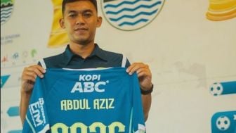 Lets Continue! Diincar Rans Nusantara FC, Abdul Aziz Mantap Perpanjang Kontrak Bersama Persib