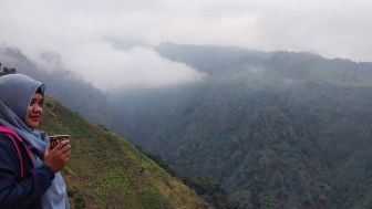 Gunung Rengganis di Situbondo, Surga Pendaki dengan Keindahan yang Memukau