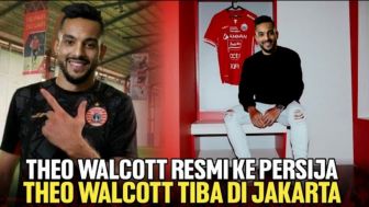 CEK FAKTA: Tiba di Jakarta, Eks Arsenal Theo Walcott Resmi ke Persija?