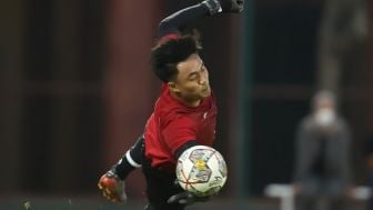 Masuk Skuad Timnas Indonesia, Kiper Persebaya Ernando Ari Anggap Itu Bonus SEA Games Jelang Hadapi Argentina