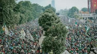 Persebaya Surabaya Sebut Konvoi Bonek Meresahkan, Suporter Langsung Serang Balik