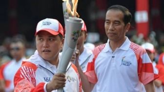 Ketum PSSI Erick Thohir dan Presiden Joko Widodo Saling Puji, Netizen Ikut Ucapkan Ini