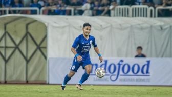 Jadi Idola Baru, Panser Biru dan Snex Tuntut Pelatih PSIS Mainkan Gelandang Rp3,04 Miliar di Liga 1