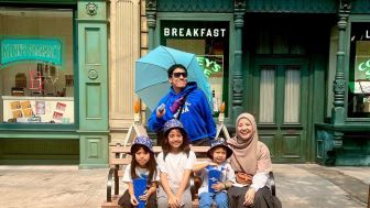 Unggah Momen Liburan Bareng Natasha Rizky dan Anak-anaknya, Caption Desta Jadi Sorotan