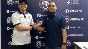 Bukan Main! Arema FC Tunjuk Sosok Ini Jadi Manajer Bisnis