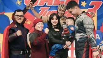 Ada Vanessa Angel & Bibi Ardiansyah di Foto Ulang Tahun Gala Keponakan Fuji, Bikin Merinding!