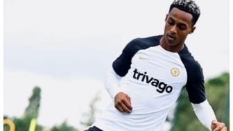 Omari Hutchinson, Bintang Muda Chelsea Dikabarkan Akan Gabung Klub Elkan Baggott